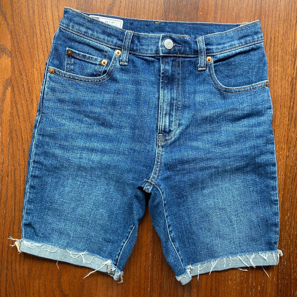 Worn Once GAP Denim High Rise Bermuda Shorts 26 2 R
